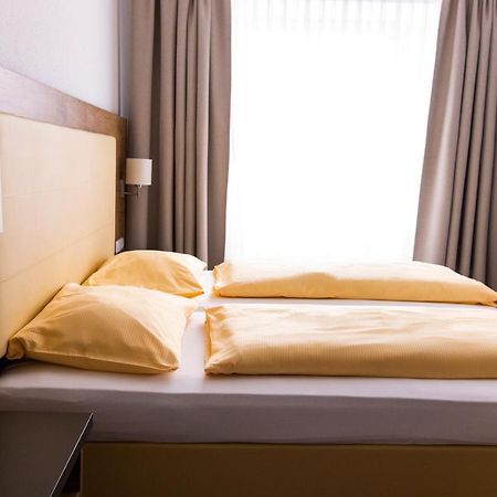 Zum Ziel Hotel & Restaurant Grenzach-Wyhlen Bei Basel エクステリア 写真