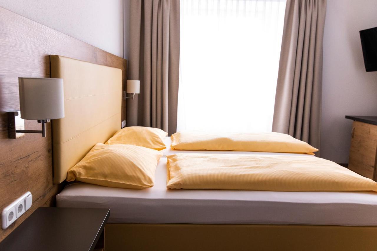 Zum Ziel Hotel & Restaurant Grenzach-Wyhlen Bei Basel エクステリア 写真